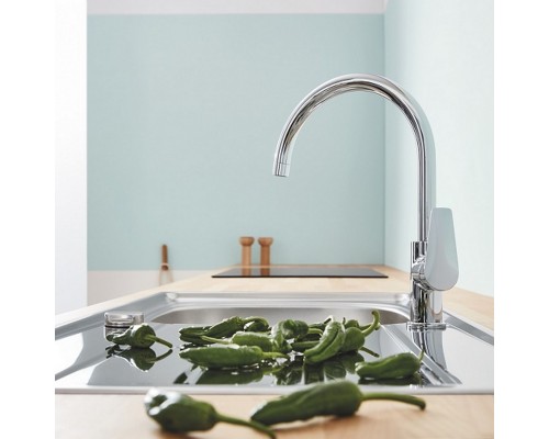 Смеситель для кухни Grohe BauEdge 31233001